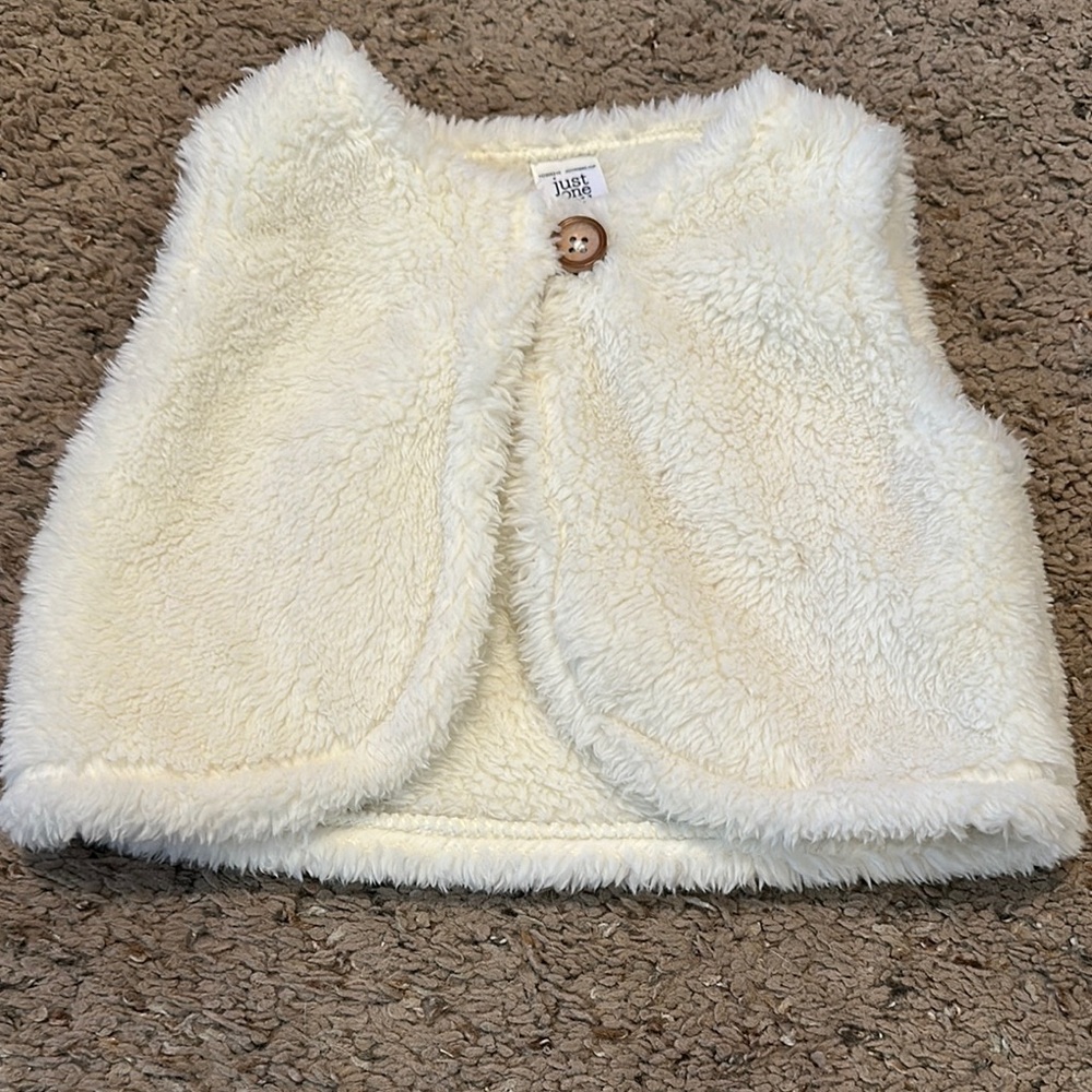 Carter’s White Faux Fur Vest